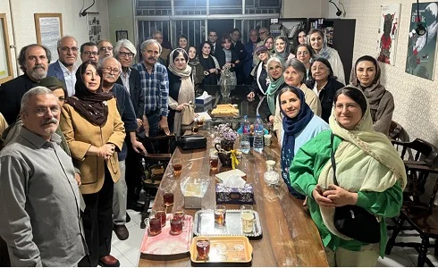 حاشیه نگاری نشست انجمن نویسندگان کودک و نوجوان
